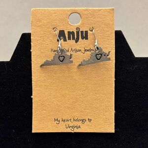 Anju Silver Virginia State Earrings